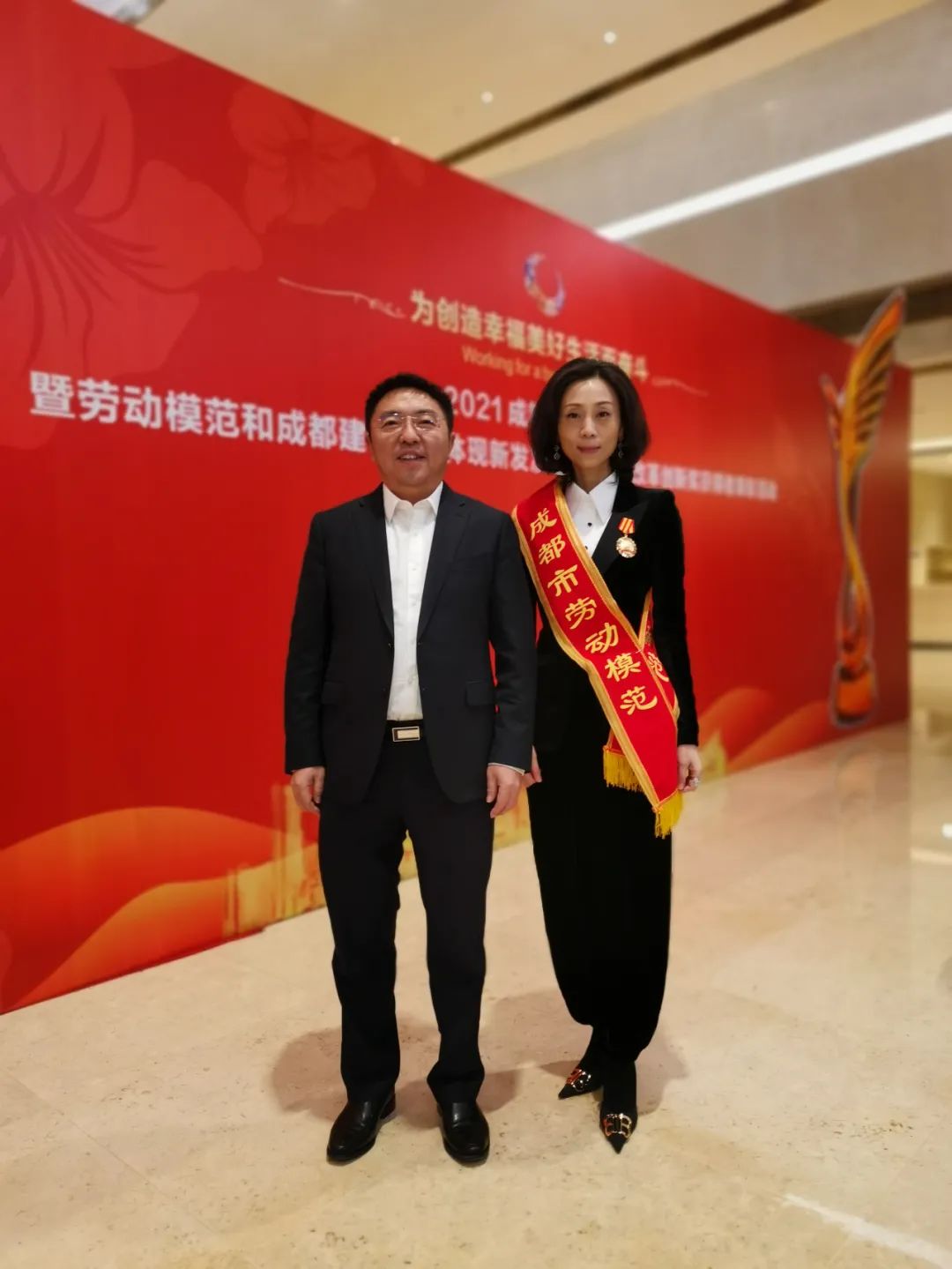 281129395653.jpg 281129395653.jpg