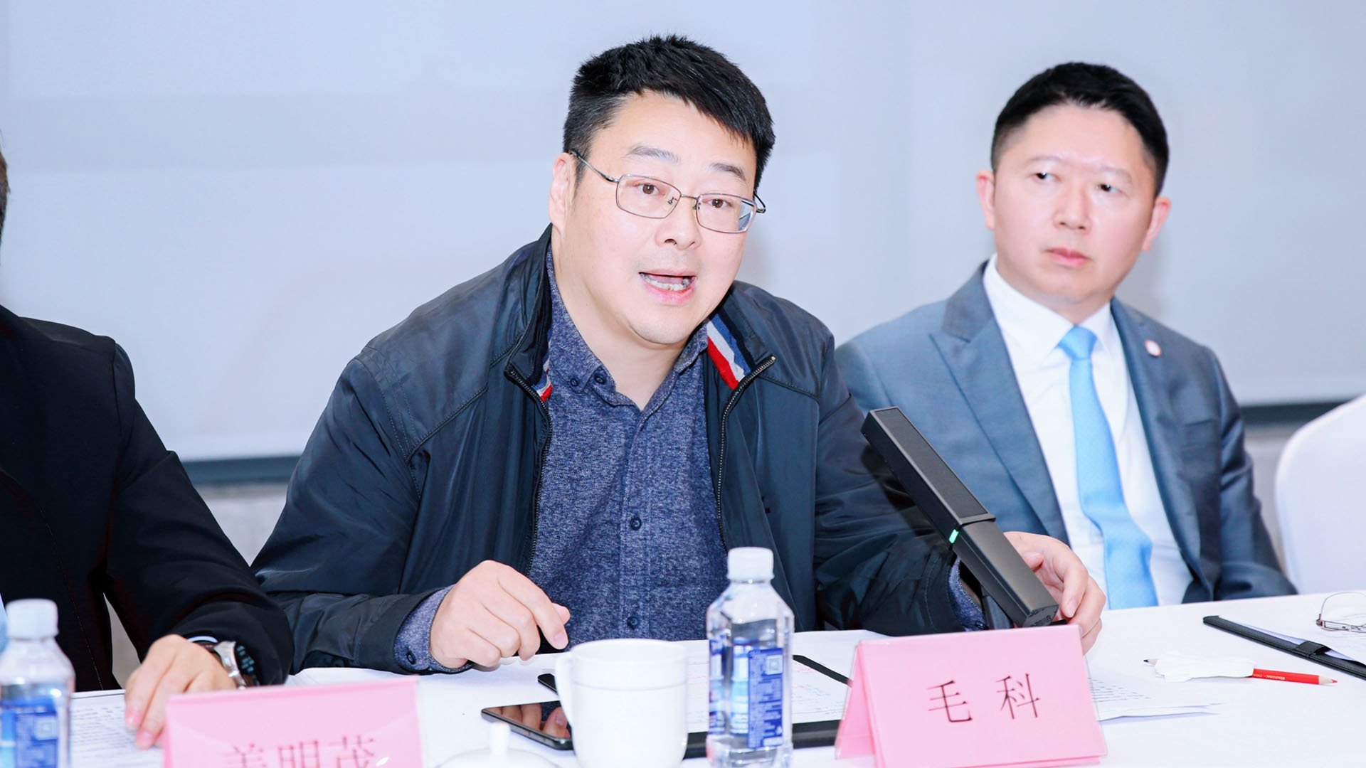 301750022022.jpg 11.jpg